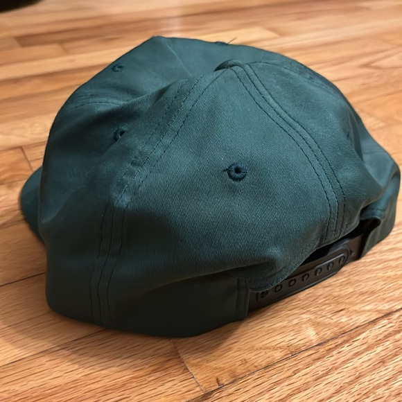 Brixton hat Men’s Green SnapBack adjustable fit - Picture 2 of 2